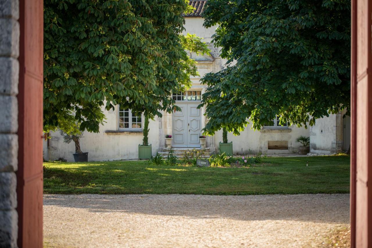 Château de Feusse Saint-Just-Luzac Exterior foto